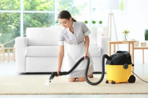What are the benefits of hiring a cleaning service